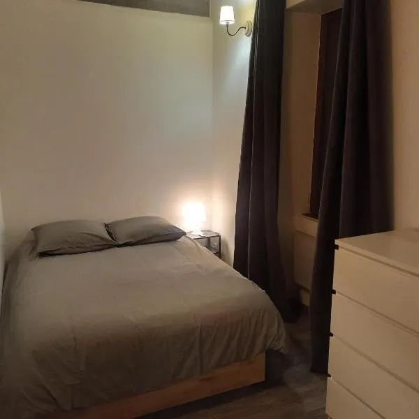 Le Bourguignon - Proche centre ville et Tram，位于第戎的酒店