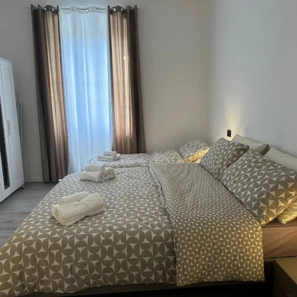 Holiday Home BRIN GENOVA，位于热那亚的酒店