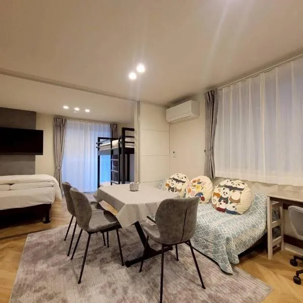 ローズパーク十番館，位于Narashino的酒店