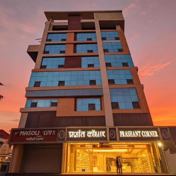 FabHotel Sarah Inn - Nr Kasheli Metro Station，位于Bhiwandi的酒店