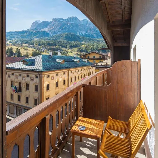 Hotel Montana，位于科尔蒂纳丹佩佐的酒店