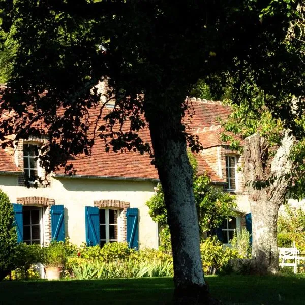 Chambre d'Hôtes La Ferme du Pré-Martin，位于La Génevraie的酒店