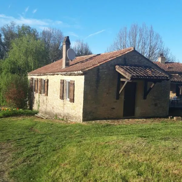 Gîte de la source，位于Cassagnes的酒店