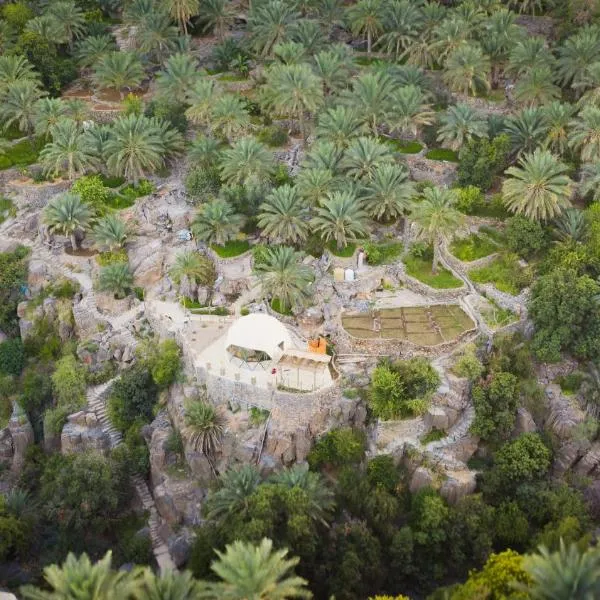 Rabwa Geodesic Dome，位于Misfāh的酒店