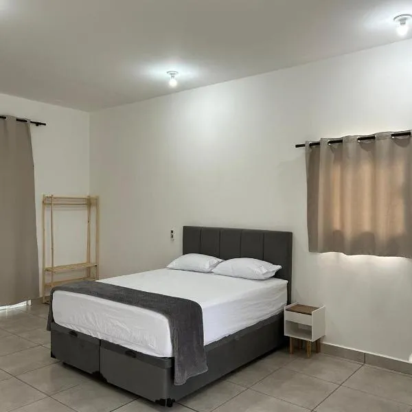 Flat Monte Mor Jardim Monte Verde，位于Monte Mor的酒店
