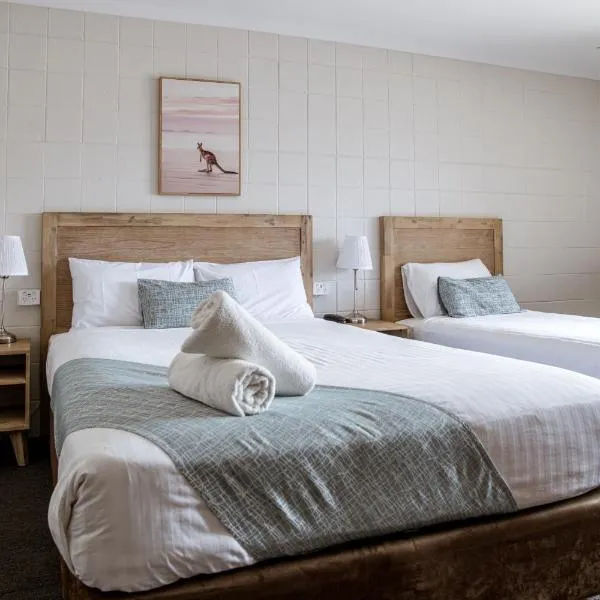 Hospitality Esperance SureStay Collection by Best Western，位于埃斯佩兰斯的酒店