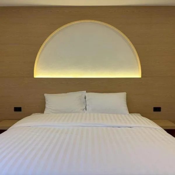 Luna Residence，位于Ban Bang Phai的酒店