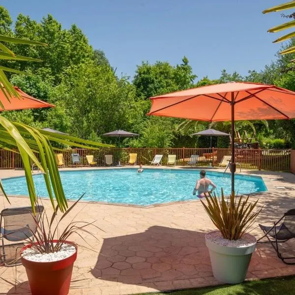 ZEcamping 3 - Tente Baroudeur tout confort - Piscine - Esprit Nature，位于Urt的酒店