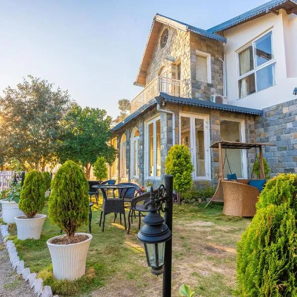 Casa De Bello, Nainital, Near Kainchi Dham，位于博瓦利的酒店
