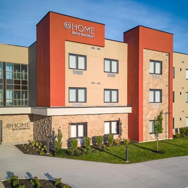 @HOME by Best Western Walkerton，位于Walkerton的酒店