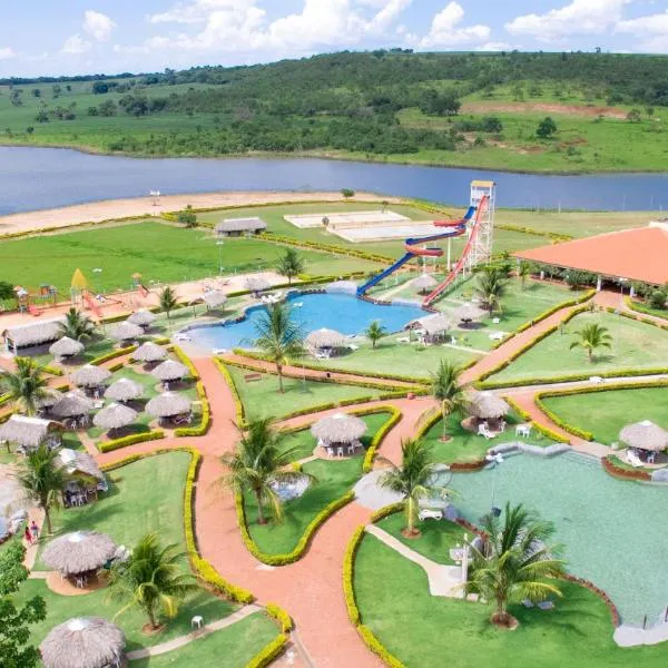 苏塞索温泉酒店，位于雅塔伊的酒店