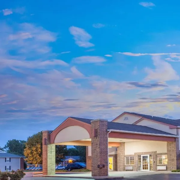 Super 8 by Wyndham Carthage，位于迦太基的酒店