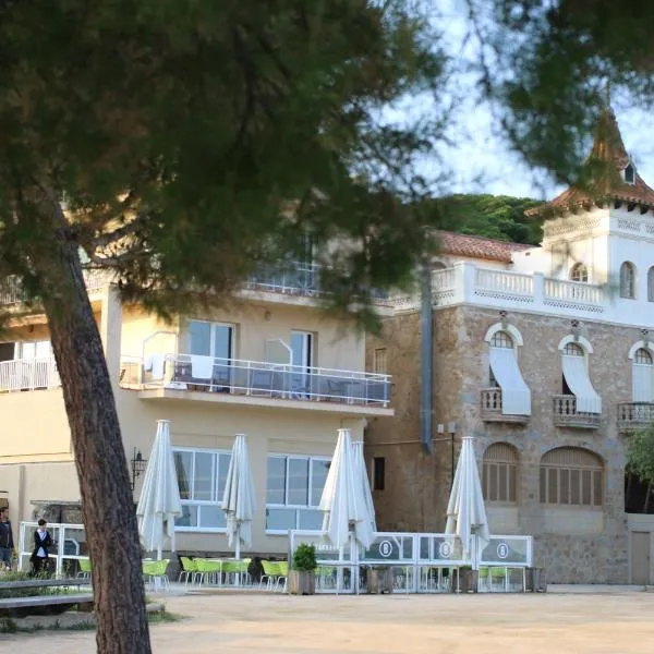 拉弗斯卡旅馆，位于Sant Antoni de Calonge的酒店