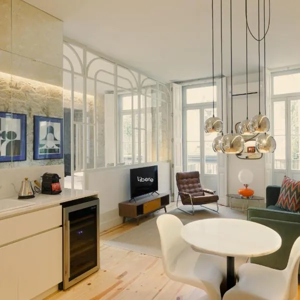 Líbere Porto Laranjais，位于波尔图的酒店