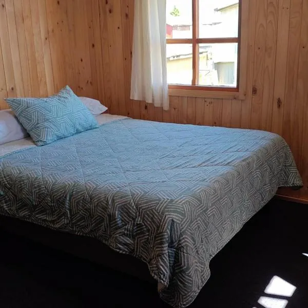 VERDEAGUA Hostal，位于柴滕的酒店