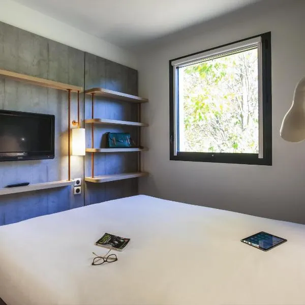 Ibis Budget Château-Thierry，位于马恩河畔埃索姆的酒店