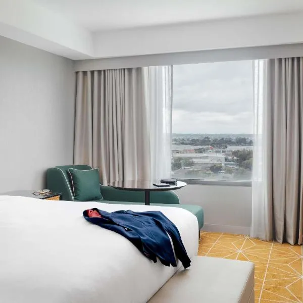 Mantra Melbourne Airport，位于墨尔本的酒店