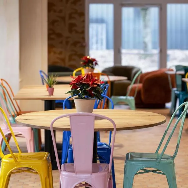 greet Hotel Chatellerault，位于沙泰勒罗的酒店