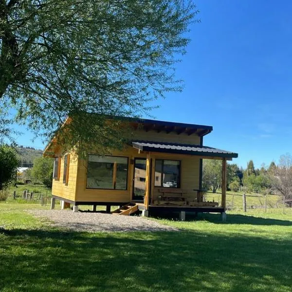 Cabaña Lilacho，位于Cholila的酒店