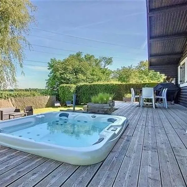 Violet Cottage et Spa Chalet 4P Nature et Cocooning，位于Tinlot的酒店