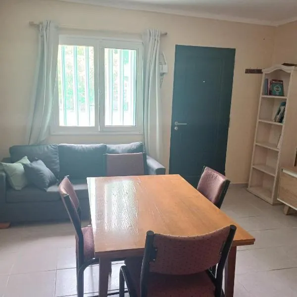 Cómoda y tranquila，位于阿尔韦亚尔将军镇的酒店