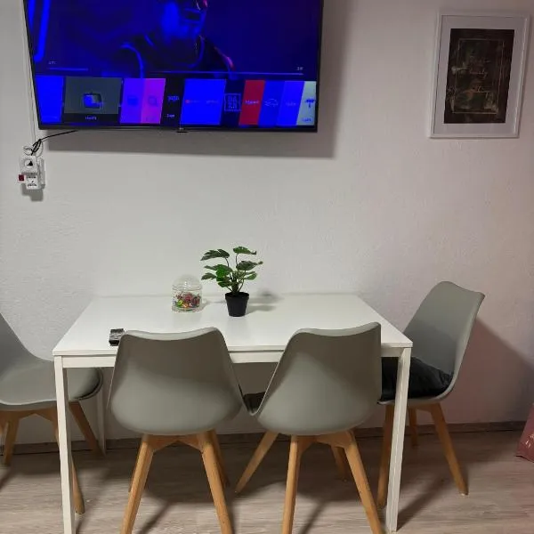 Monteurzimmer, Monteurunterkunft in 20 km von Hanau und 35 km von Frankfurt am main，位于Florstadt的酒店