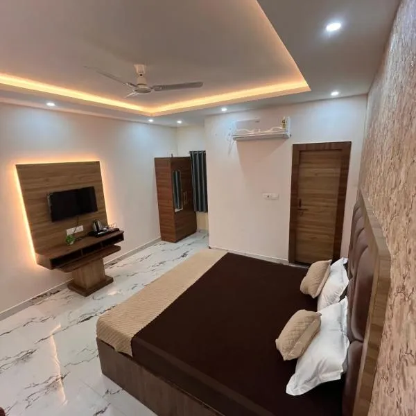 Pepper Stayz in Ayodhya near Ramjanmabhoomi，位于Ayodhya的酒店