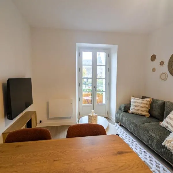 Le Terra Redon - T2 centre ville - 6 min gare - local vélo，位于雷东的酒店