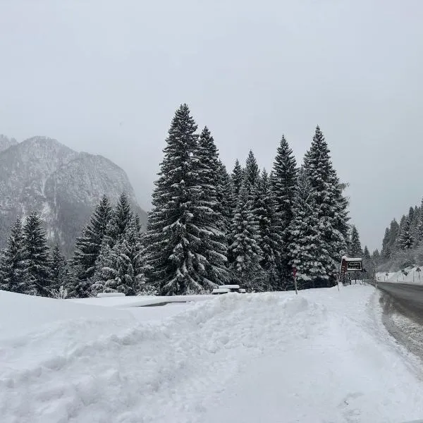 Rifugio del Sole Apartment，位于蒙克拉西科的酒店