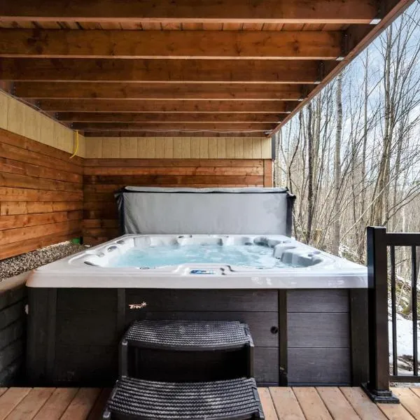 Charmant Boisé - Nature spa et sauna，位于Pont-Rouge的酒店