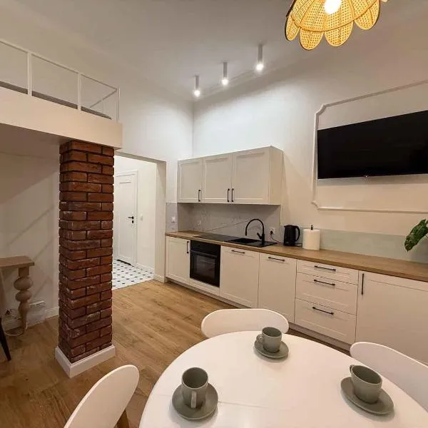 Apartament Antresola，位于卡利什的酒店