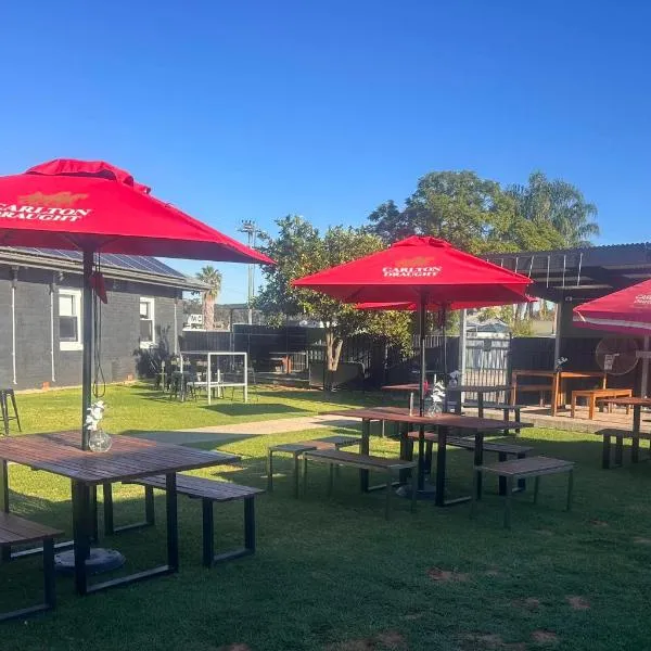 Royal Mail Hotel Mulwala，位于穆尔瓦拉的酒店