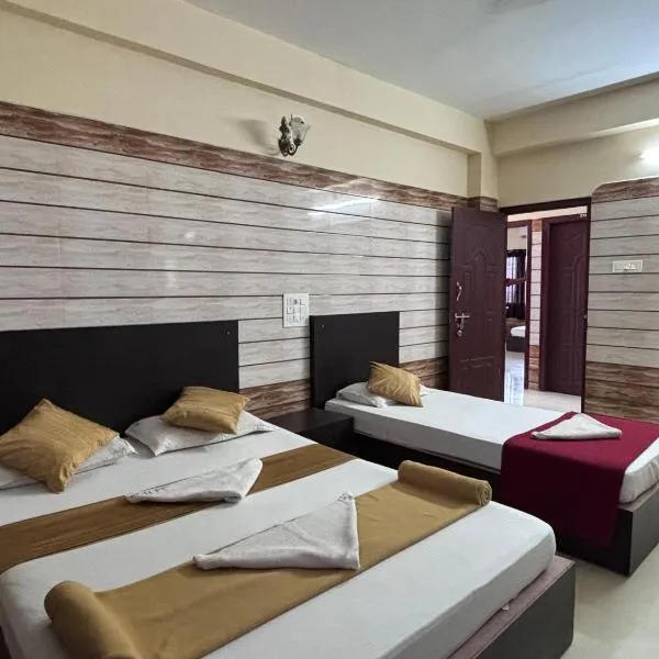 Yammuna Vihaar Tourist Home，位于科鲁鲁的酒店