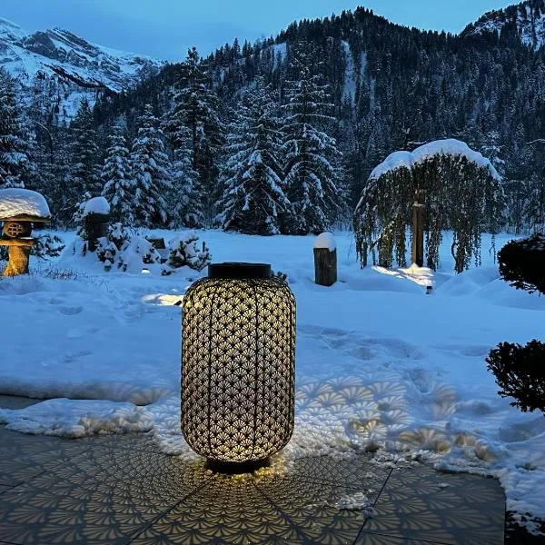 ALPENGARTEN EIGENTHAL - Private Wellness Retreat，位于艾根塔尔的酒店