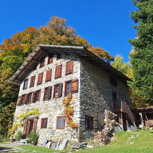 Rauft-Perfekter Rückzugsort für besondere Feierlichkeiten 2500 m2 Grundstück mitten in der Natur，位于哈斯利伯格的酒店