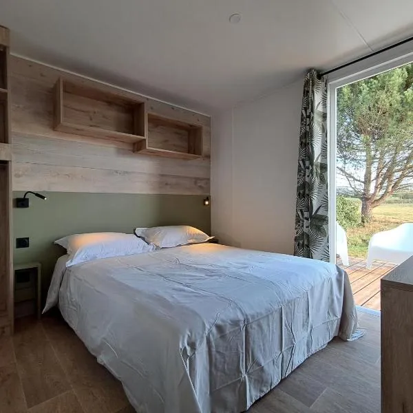 Suite Hôtel，位于Le Temple-sur-Lot的酒店