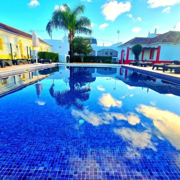 Maria's Village，位于塔维拉的酒店