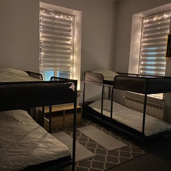 Hostel PEREMOGA，位于普热梅希尔的酒店