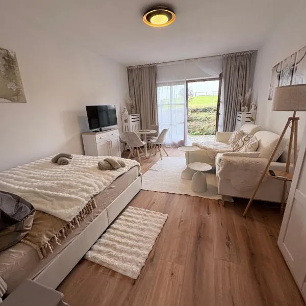 Chiemsee-Perle, stylisches Luxus-Appartement，位于里姆斯廷格的酒店