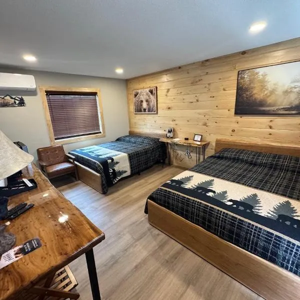 Sleepy Bear Inn，位于Spencerport的酒店