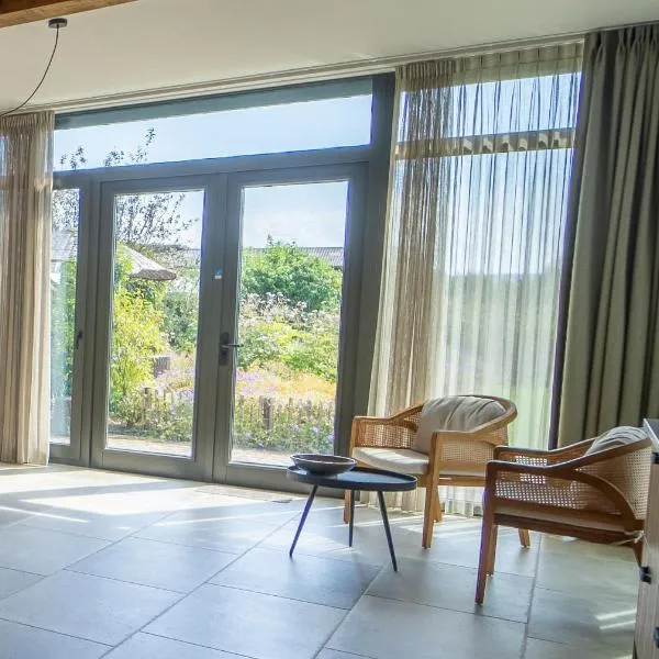 Hof van Kleeberg，位于梅赫伦的酒店