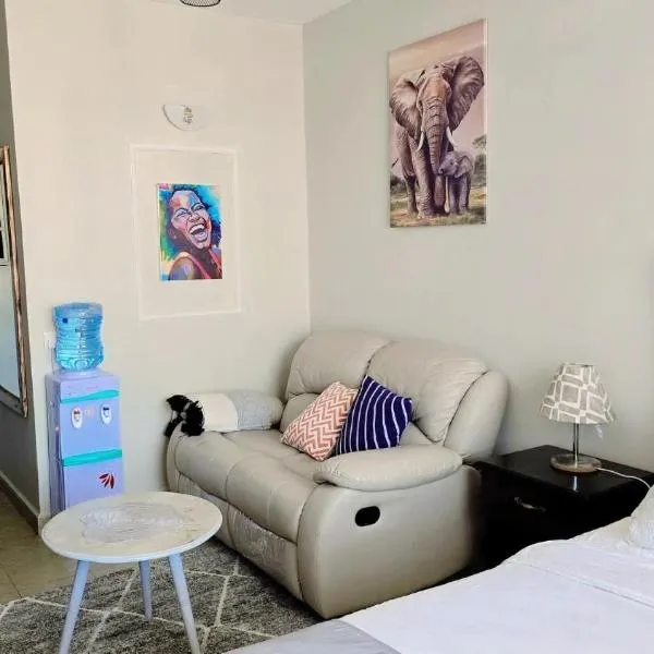 Affordable Luxury Ruaka，位于Ruaka的酒店