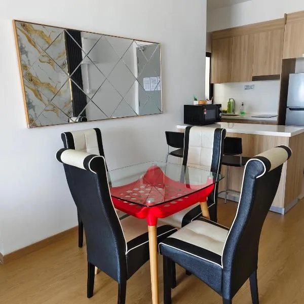 Maya Bay Residence Splashmania Gamuda Cove，位于万津的酒店