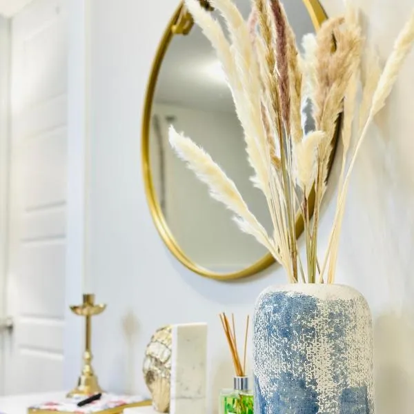 Moon's Suite near the New Hospital，位于科纳布鲁克的酒店