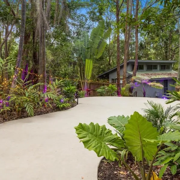 虹翅之旅酒店，位于蒙特维尔的酒店