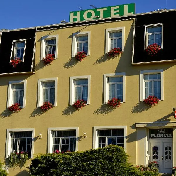 Hotel Florian，位于Černčín的酒店