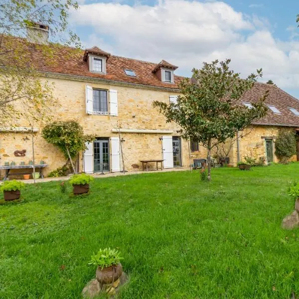Chambres d'hôtes Exotique，位于Saint-Jory-las-Bloux的酒店
