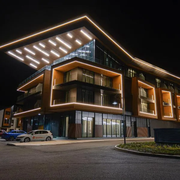 Hotel Complex SamElyon，位于萨莫科夫的酒店