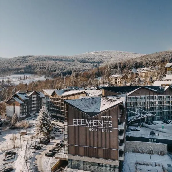 Elements Hotel&Spa，位于希维拉杜夫-兹德鲁伊的酒店