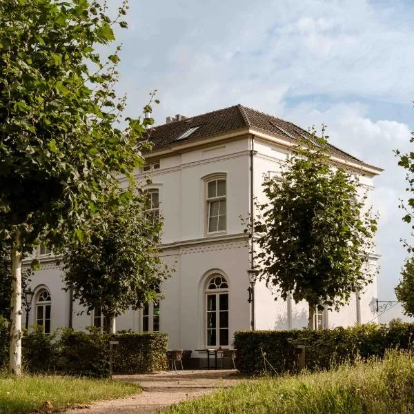 Boutique Hotel De Witte Dame，位于阿布考德的酒店